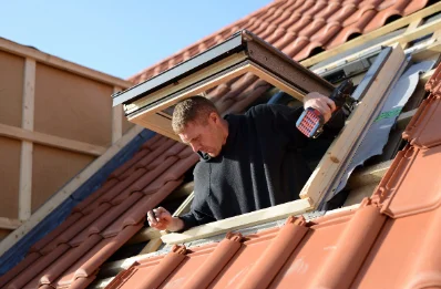 Pose de fenêtres de toit Velux à Compertrix